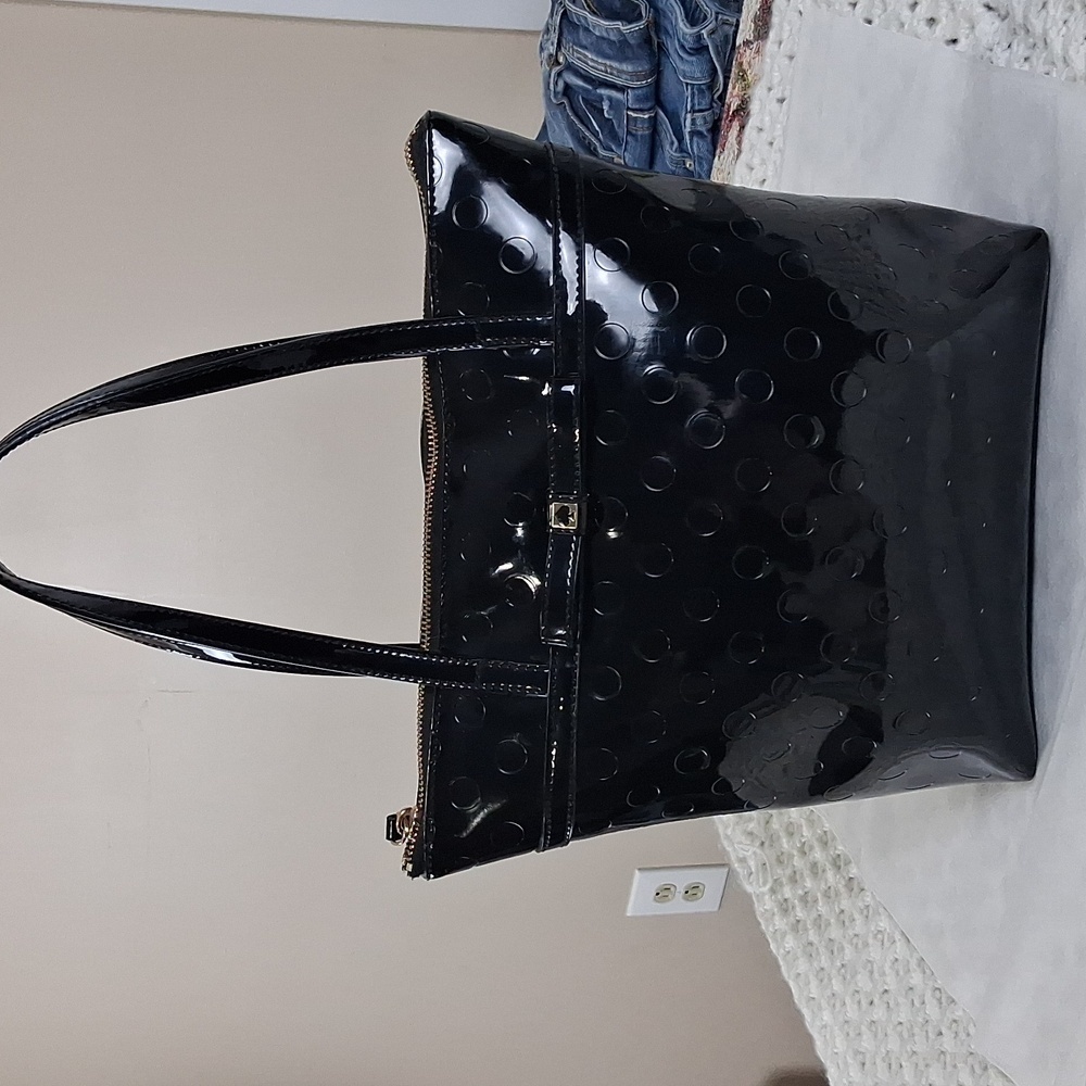 Katespade jeralyn camellia street tote shoulder bag zipper closure in black colo
